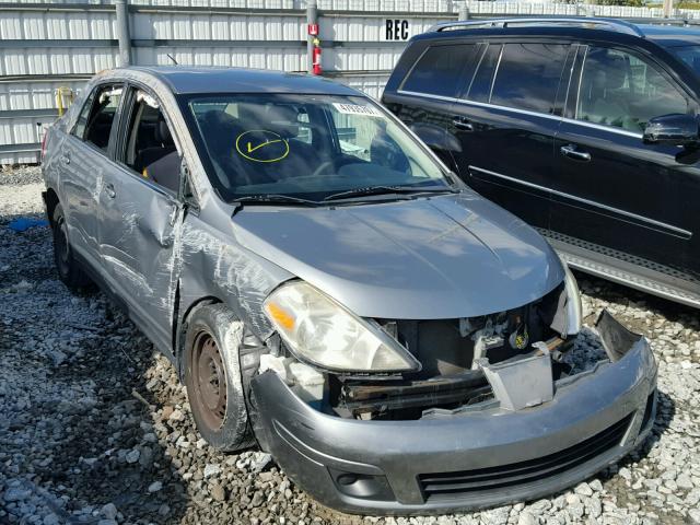 3N1BC11E09L378239 - 2009 NISSAN VERSA S GRAY photo 1