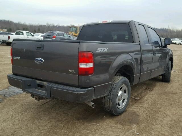 1FTRX12W45KE49722 - 2005 FORD F150 GRAY photo 4