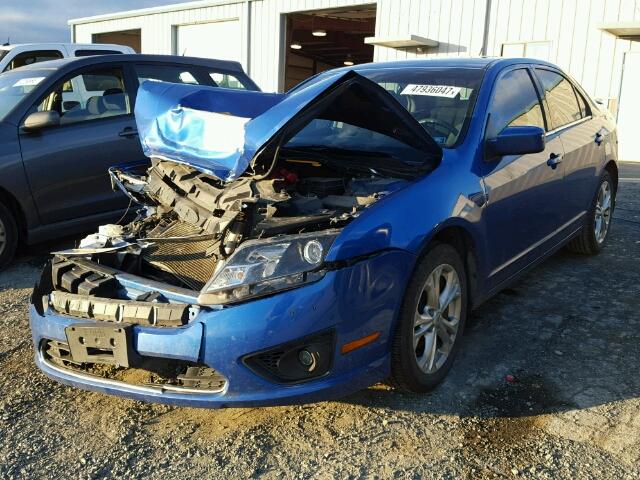 3FAHP0HA7CR409795 - 2012 FORD FUSION SE BLUE photo 2