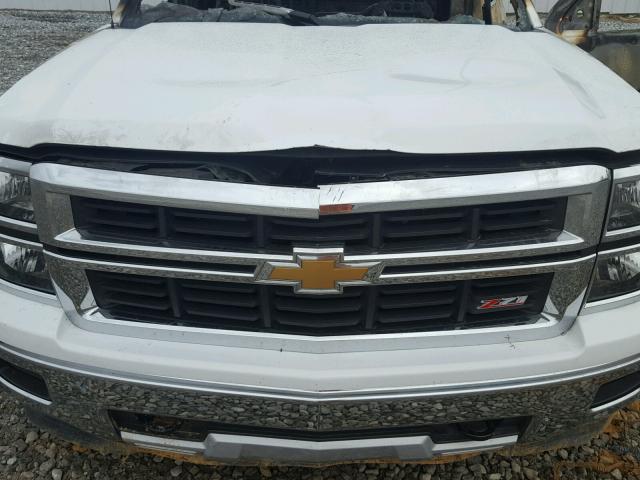 1GCVKREC2FZ258144 - 2015 CHEVROLET SILVERADO WHITE photo 7