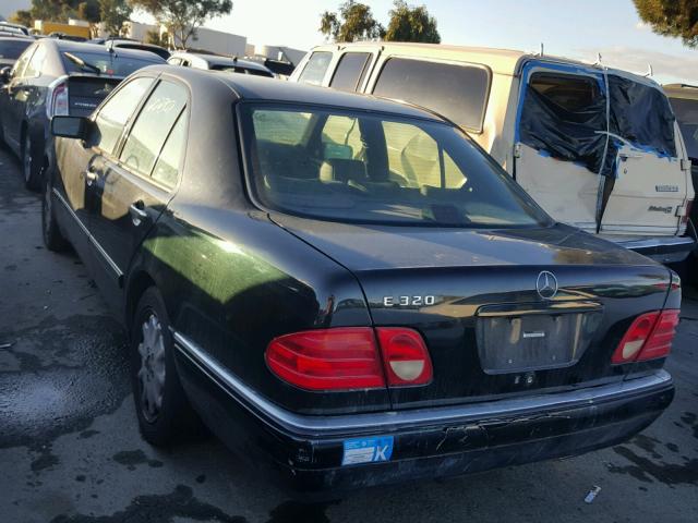 WDBJF55F9VA402337 - 1997 MERCEDES-BENZ E 320 BLACK photo 3