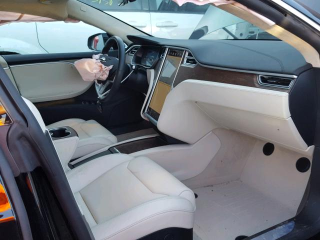 5YJSA1E14HF218968 - 2017 TESLA MODEL S BLACK photo 5