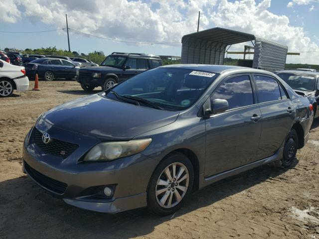 2T1BU4EE9AC442548 - 2010 TOYOTA COROLLA BA GRAY photo 2