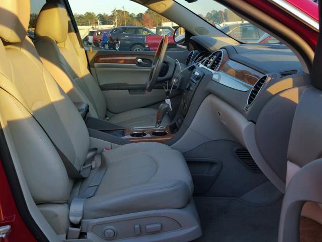 5GAKRCED5CJ264052 - 2012 BUICK ENCLAVE წითელი ფოტო 5