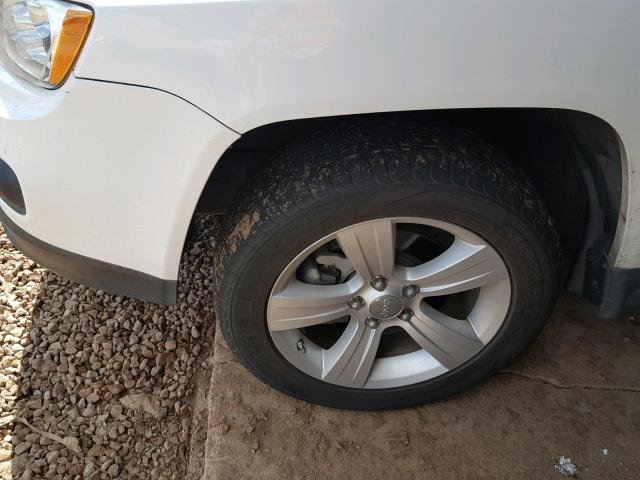1J4NT1FB8BD272099 - 2011 JEEP COMPASS SP 白色 照片 9