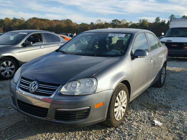 3VWJX7AJ1AM050062 - 2010 VOLKSWAGEN JETTA S GRAY photo 2