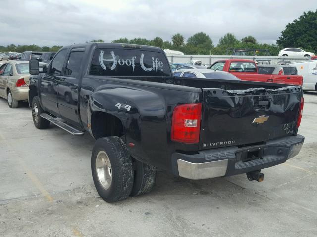 1GCJK33628F200497 - 2008 CHEVROLET SILVERADO BLACK photo 3