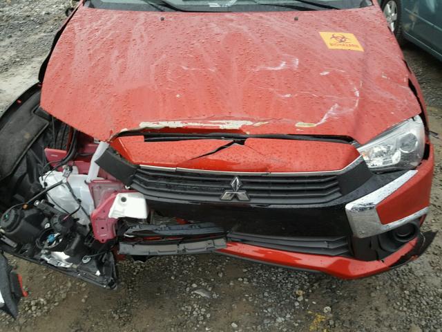 JA4AR3AU1HZ005660 - 2017 MITSUBISHI OUTLANDER RED photo 7