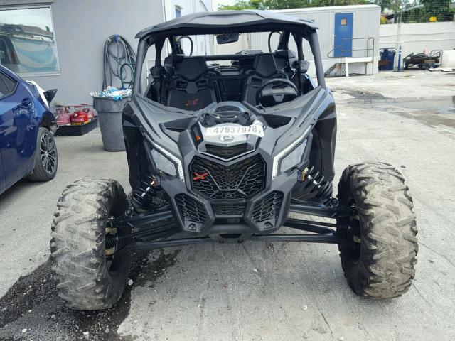 3JBVNAW24HK000984 - 2017 CAN-AM MAVERICK X BLACK photo 10