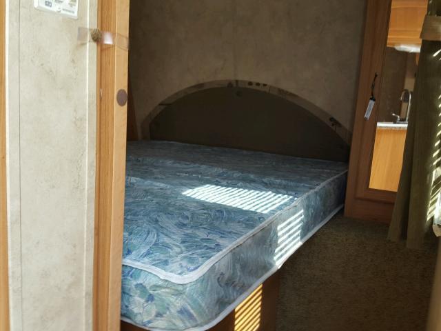 4YDT29R2897200853 - 2009 KEYSTONE HORNET WHITE photo 5