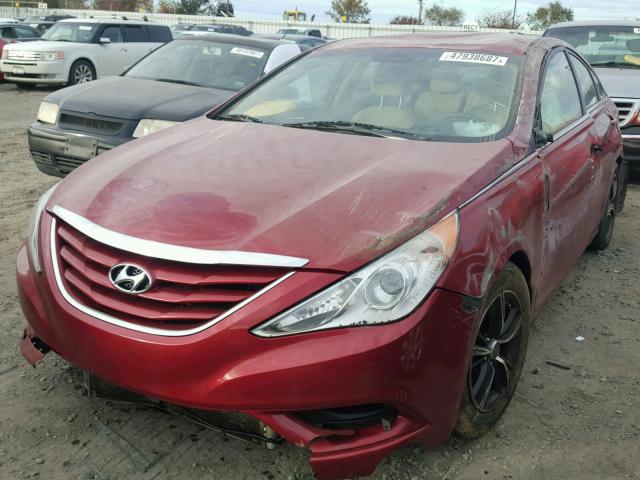 5NPEB4AC9CH484113 - 2012 HYUNDAI SONATA GLS RED photo 2