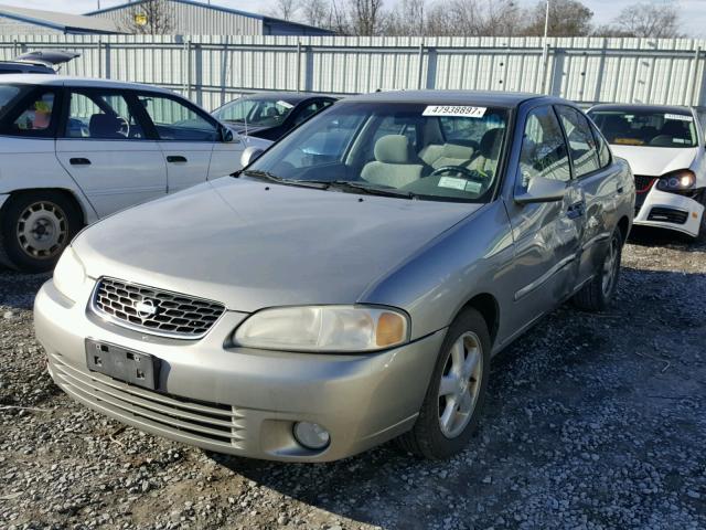 3N1BB51D5YL100968 - 2000 NISSAN SENTRA SE SILVER photo 2