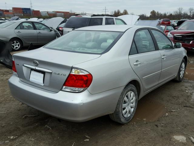 4T1BE32K55U405227 - 2005 TOYOTA CAMRY LE SILVER photo 4