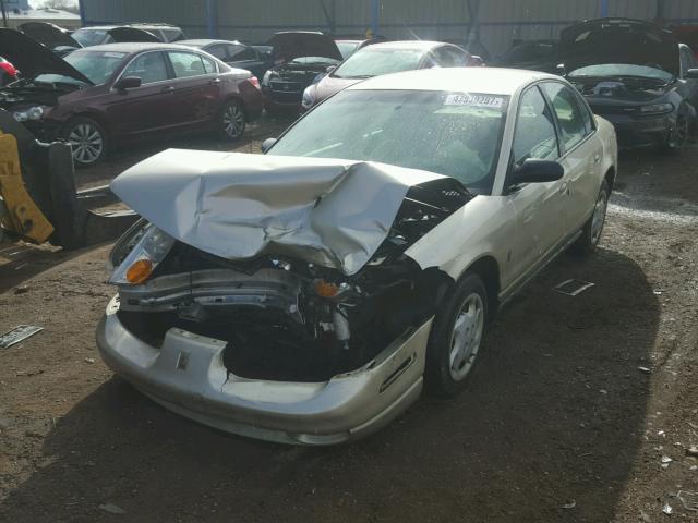 1G8ZJ52722Z108463 - 2002 SATURN SL2 BEIGE photo 2