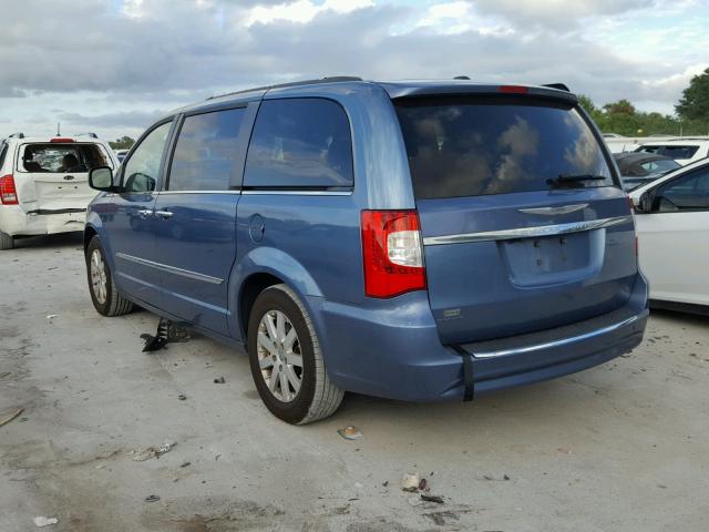 2A4RR8DG4BR780302 - 2011 CHRYSLER TOWN & COU BLUE photo 3