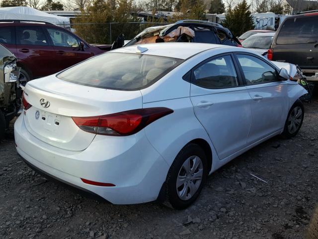 5NPDH4AE7GH732182 - 2016 HYUNDAI ELANTRA SE WHITE photo 4