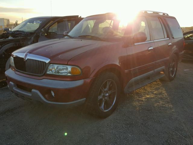 5LMRU27A5XLJ28838 - 1999 LINCOLN NAVIGATOR RED photo 2