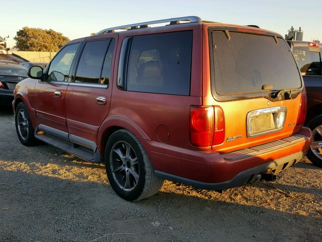 5LMRU27A5XLJ28838 - 1999 LINCOLN NAVIGATOR RED photo 3