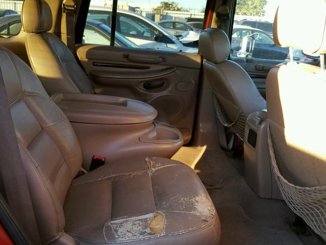 5LMRU27A5XLJ28838 - 1999 LINCOLN NAVIGATOR RED photo 6