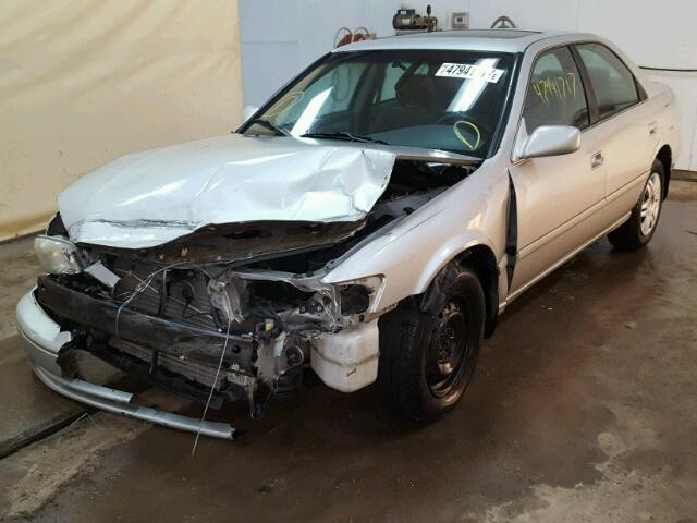 4T1BG22K51U022189 - 2001 TOYOTA CAMRY CE SILVER photo 2