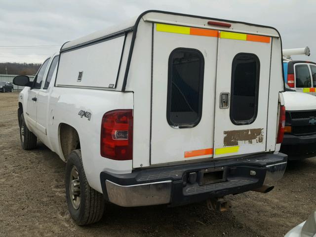 1GCHK29K67E585189 - 2007 CHEVROLET SILVERADO WHITE photo 3