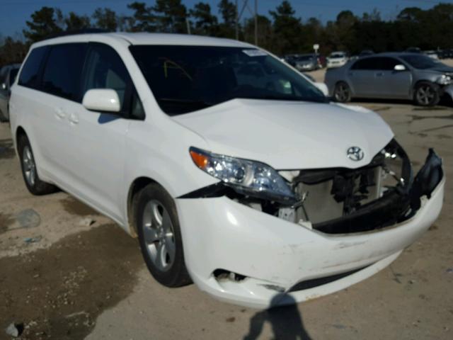 5TDKK3DC0FS534291 - 2015 TOYOTA SIENNA LE WHITE photo 1