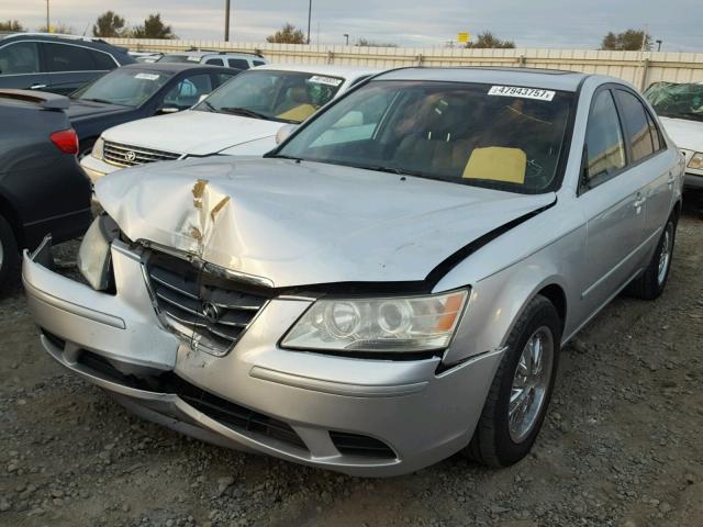 5NPET46FX9H467314 - 2009 HYUNDAI SONATA GLS SILVER photo 2