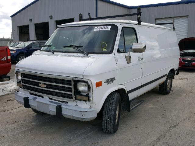 1GCEG25K5SF144943 - 1995 CHEVROLET G20 WHITE photo 2