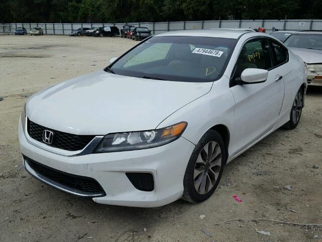 1HGCT1B37DA019762 - 2013 HONDA ACCORD LX- WHITE photo 2