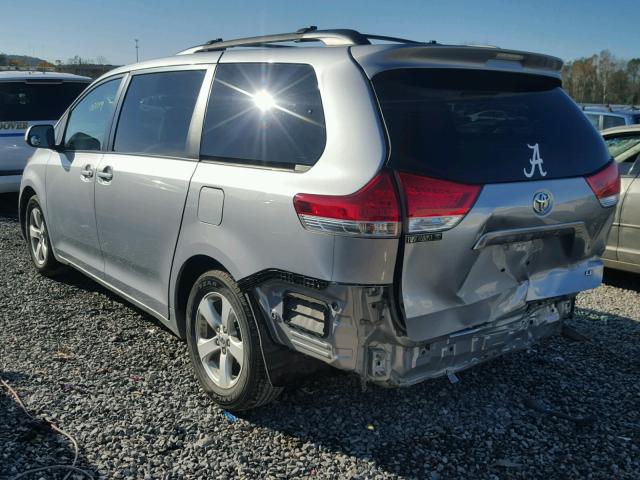 5TDKK3DC3BS044065 - 2011 TOYOTA SIENNA LE SILVER photo 3