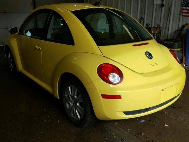 3VWRG3AG4AM018318 - 2010 VOLKSWAGEN NEW BEETLE Sarı foto 3
