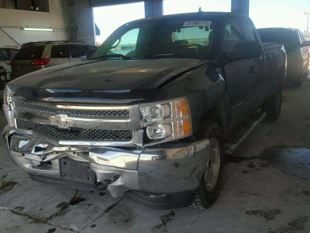 1GCRKSE72DZ146579 - 2013 CHEVROLET SILVERADO BLUE photo 2