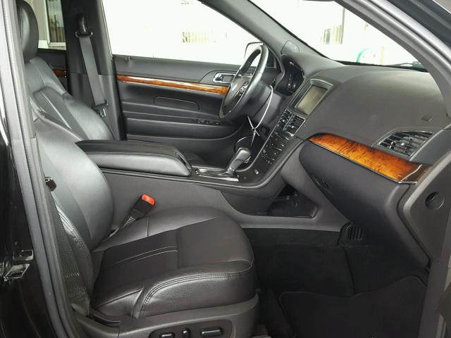 2LMHJ5NK7EBL53848 - 2014 LINCOLN MKT BLACK photo 5