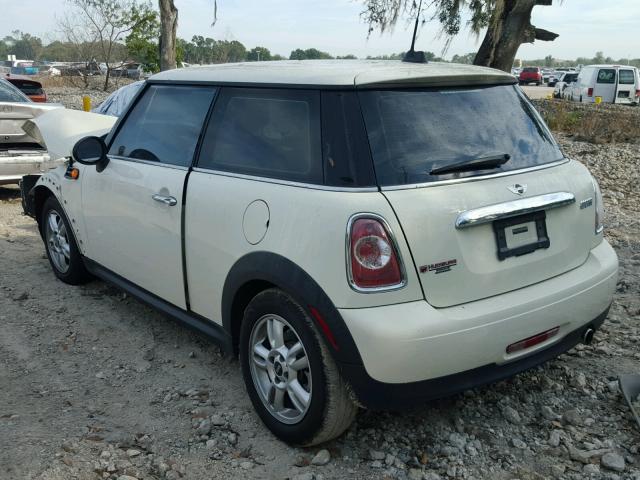 WMWSU3C51DT547754 - 2013 MINI COOPER WHITE photo 3