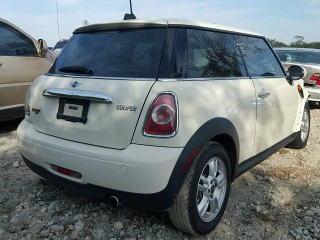 WMWSU3C51DT547754 - 2013 MINI COOPER WHITE photo 4