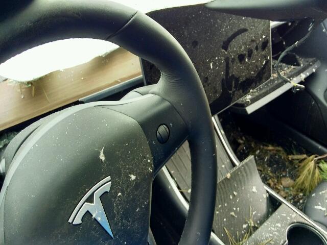 5YJ3E1EA2JF030156 - 2018 TESLA MODEL 3 ლურჯი ფოტო 8