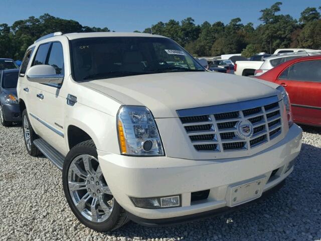 1GYS3BEF7CR114189 - 2012 CADILLAC ESCALADE L WHITE photo 1