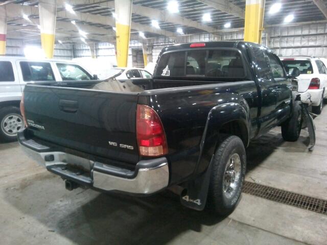 5TEUU42N46Z311476 - 2006 TOYOTA TACOMA ACC BLACK photo 4