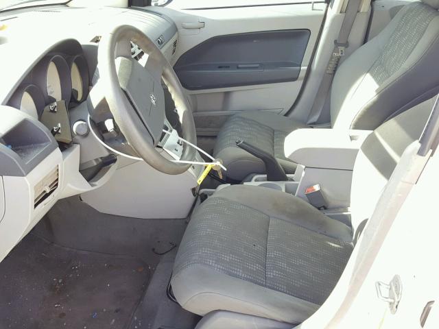 1B3HB28B17D516760 - 2007 DODGE CALIBER WHITE photo 5