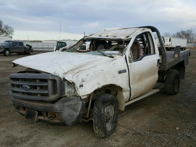 1FDSF35S0YEE28017 - 2000 FORD F350 SRW S WHITE photo 2