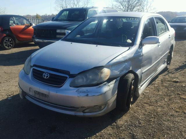 1NXBR32E95Z422255 - 2005 TOYOTA COROLLA CE SILVER photo 2