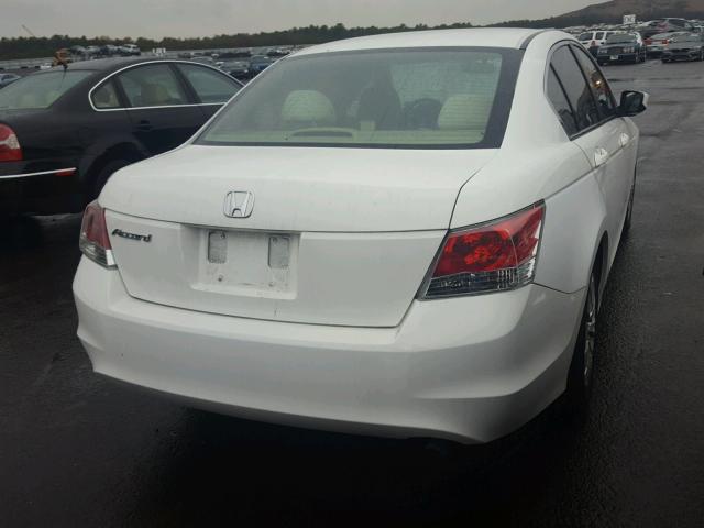 1HGCP2F32AA113659 - 2010 HONDA ACCORD LX WHITE photo 4