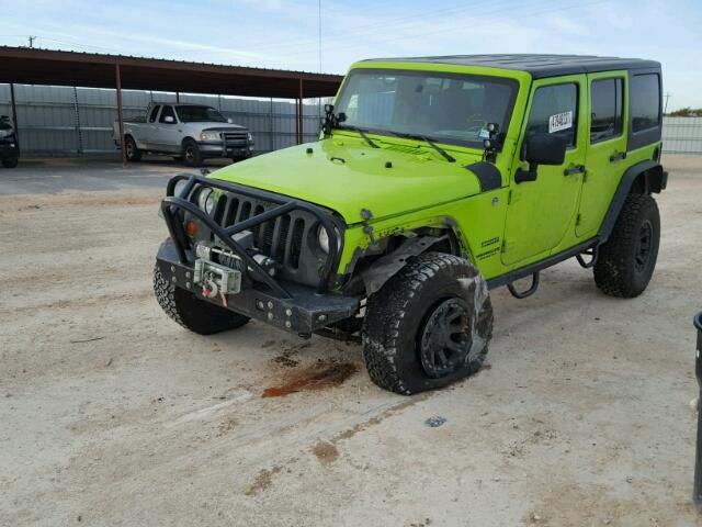 1C4HJWDG7CL282652 - 2012 JEEP WRANGLER U GREEN photo 2