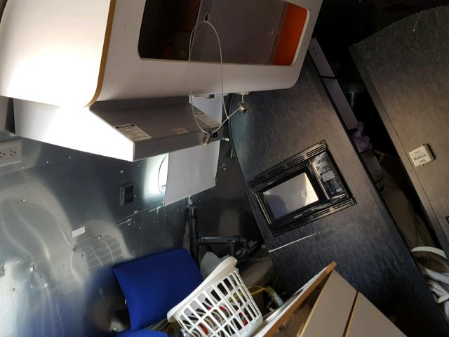 1STCFYJ235J517922 - 2005 AIRS INTERNATIO 银色 照片 5