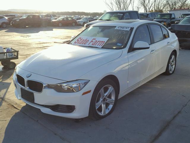 WBA3A5C58CF349100 - 2012 BMW 328 I WHITE photo 2