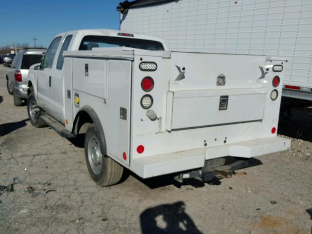 1FT7X2B62FEC26401 - 2015 FORD F250 SUPER WHITE photo 3