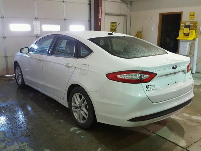 3FA6P0H72ER388711 - 2014 FORD FUSION SE WHITE photo 3