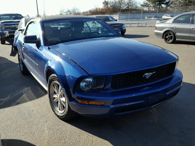 1ZVHT84N285206933 - 2008 FORD MUSTANG BLUE photo 1