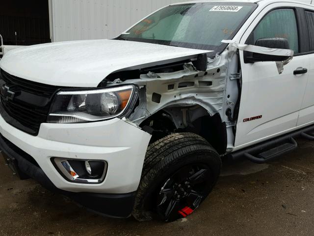 1GCGTCEN7J1119591 - 2018 CHEVROLET COLORADO L WHITE photo 9