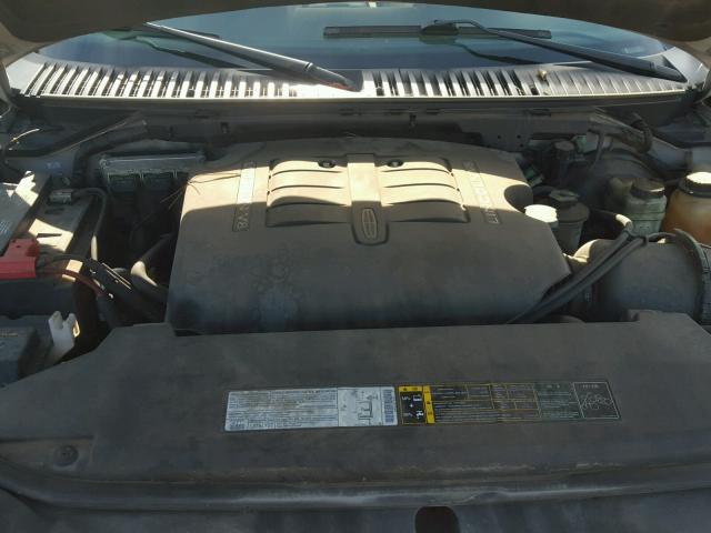 5LMFU27R03LJ28104 - 2003 LINCOLN NAVIGATOR SILVER photo 7